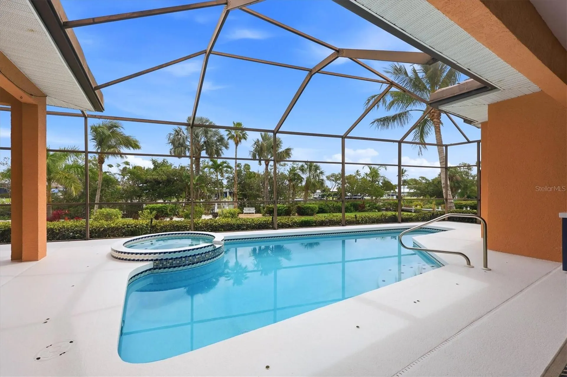 1740 Amberwynd Circle W Palmetto FL 34221