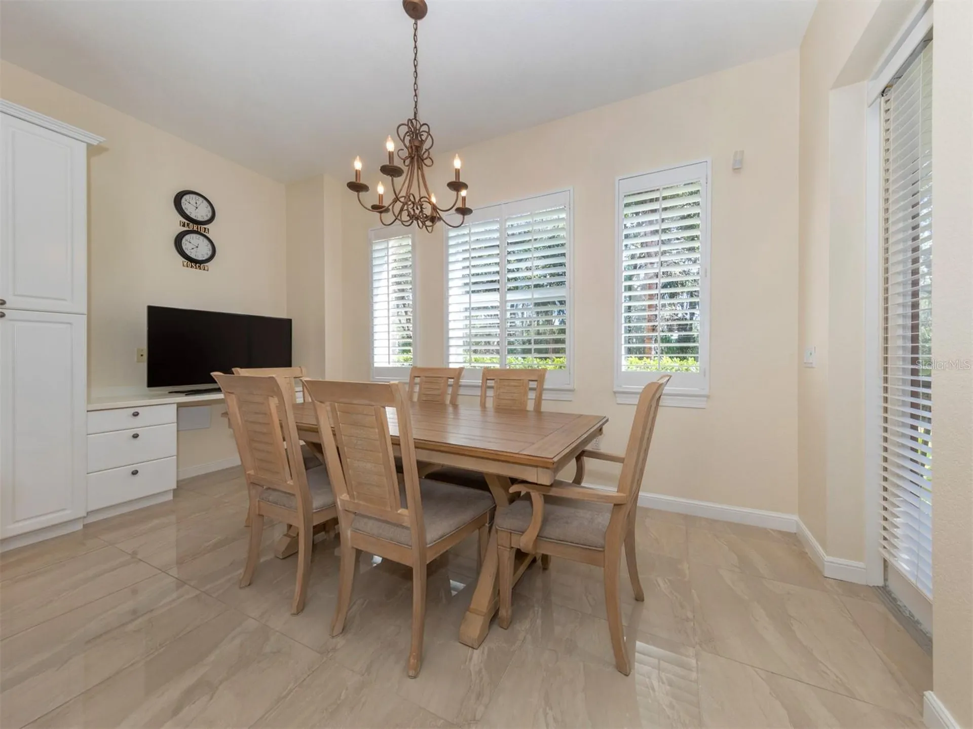 5531 46th Court W Bradenton FL 34210