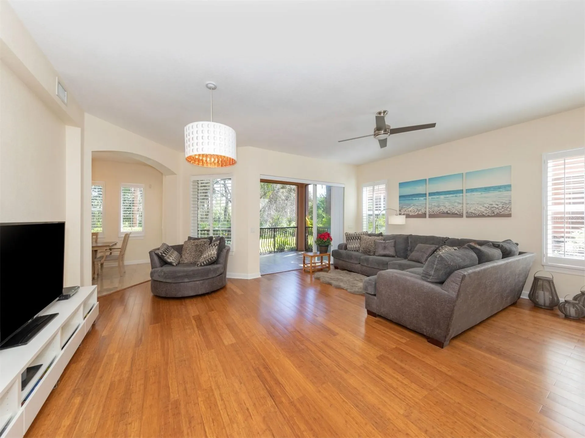 5531 46th Court W Bradenton FL 34210