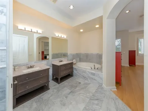 5531 46th Court W Bradenton FL 34210