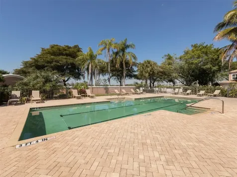 5531 46th Court W Bradenton FL 34210