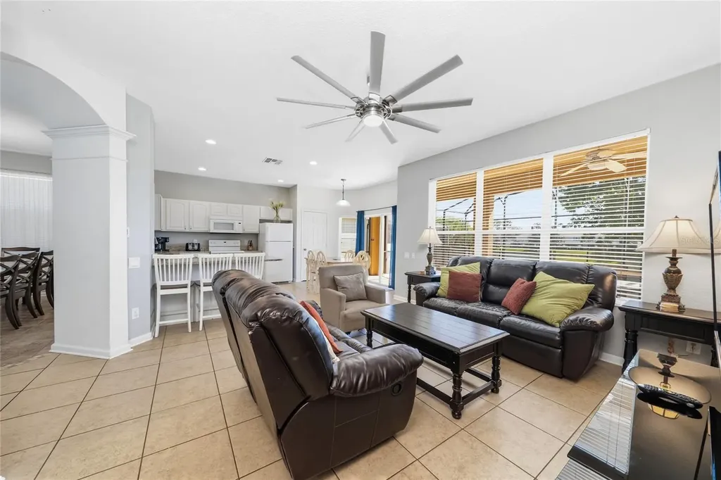 7803 Basnett Circle Kissimmee FL 34747