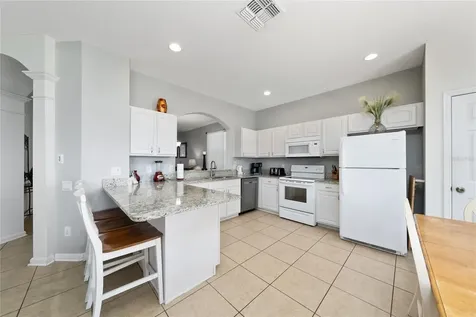 7803 Basnett Circle Kissimmee FL 34747