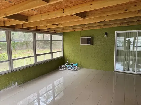 1410 Monitor Avenue Orlando FL 32818