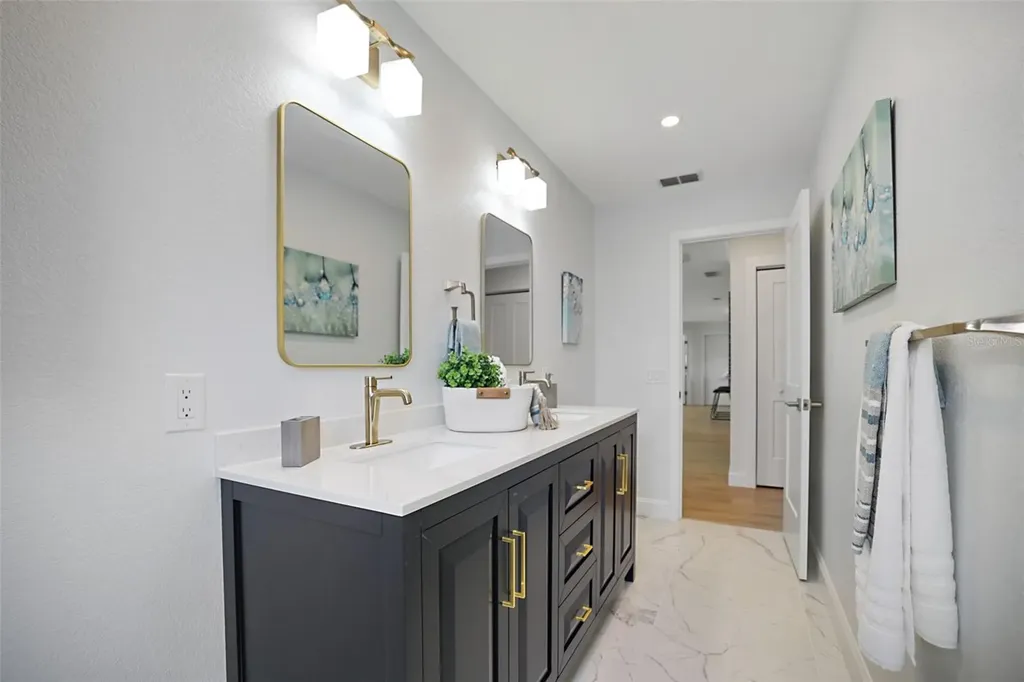 11930 W Bayshore Drive Crystal River FL 34429