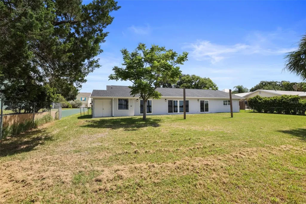 11930 W Bayshore Drive Crystal River FL 34429