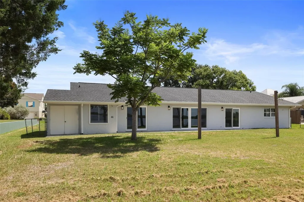 11930 W Bayshore Drive Crystal River FL 34429