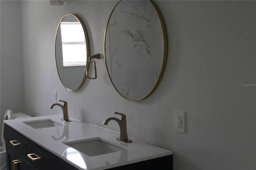 11930 W Bayshore Drive Crystal River FL 34429