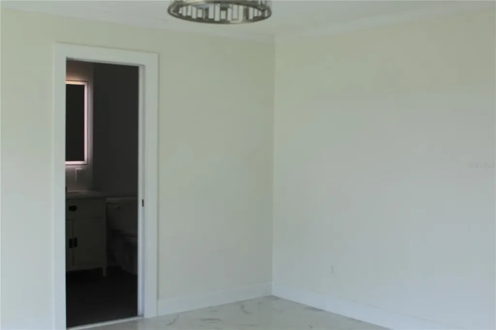 11930 W Bayshore Drive Crystal River FL 34429
