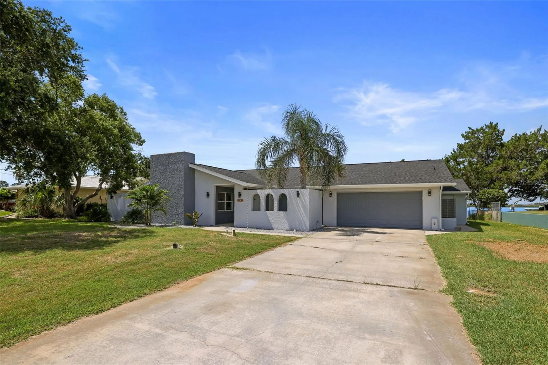 11930 W Bayshore Drive Crystal River FL 34429