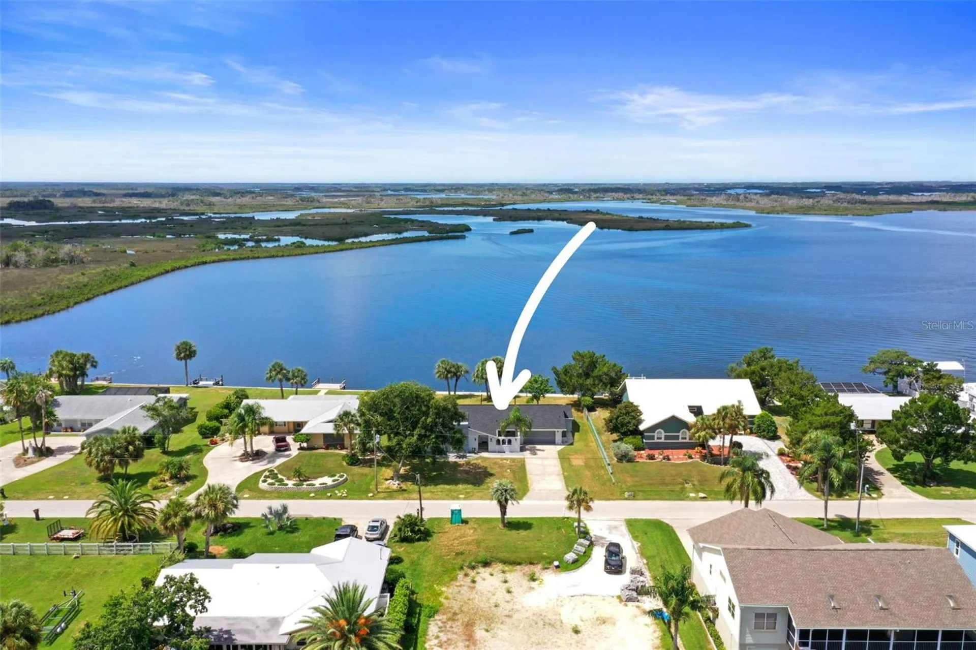 11930 W Bayshore Drive Crystal River FL 34429