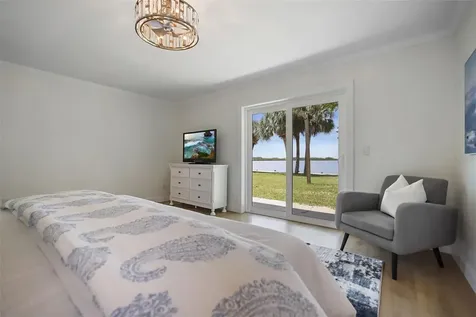11930 W Bayshore Drive Crystal River FL 34429