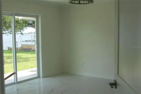 11930 W Bayshore Drive Crystal River FL 34429