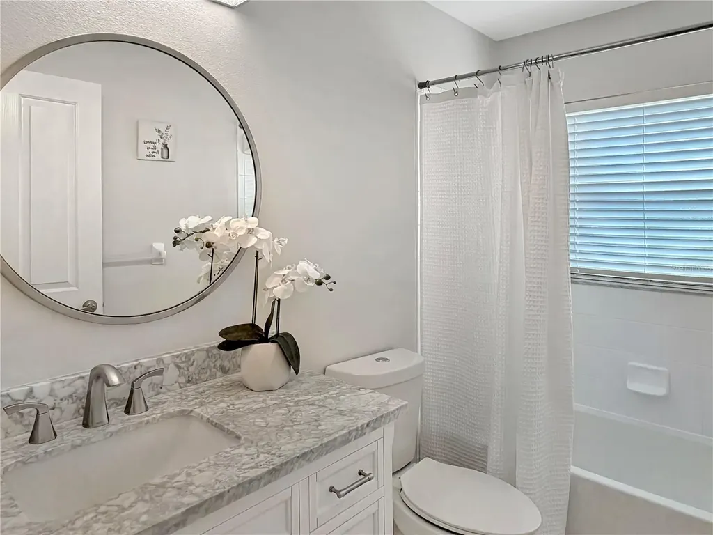 6817 Cromwell Garden Drive Apollo Beach FL 33572