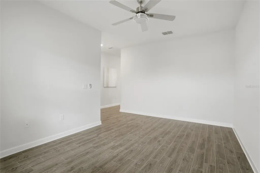 2154 Camden Loop Davenport FL 33837