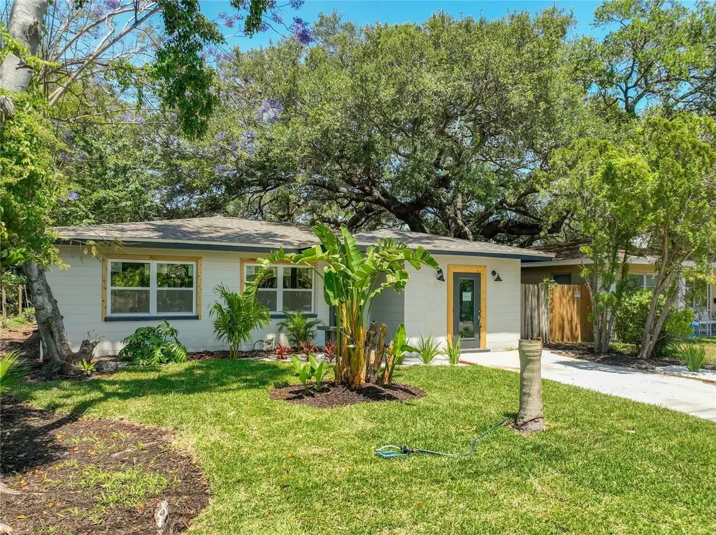 4629 26th Avenue S St Petersburg FL 33711