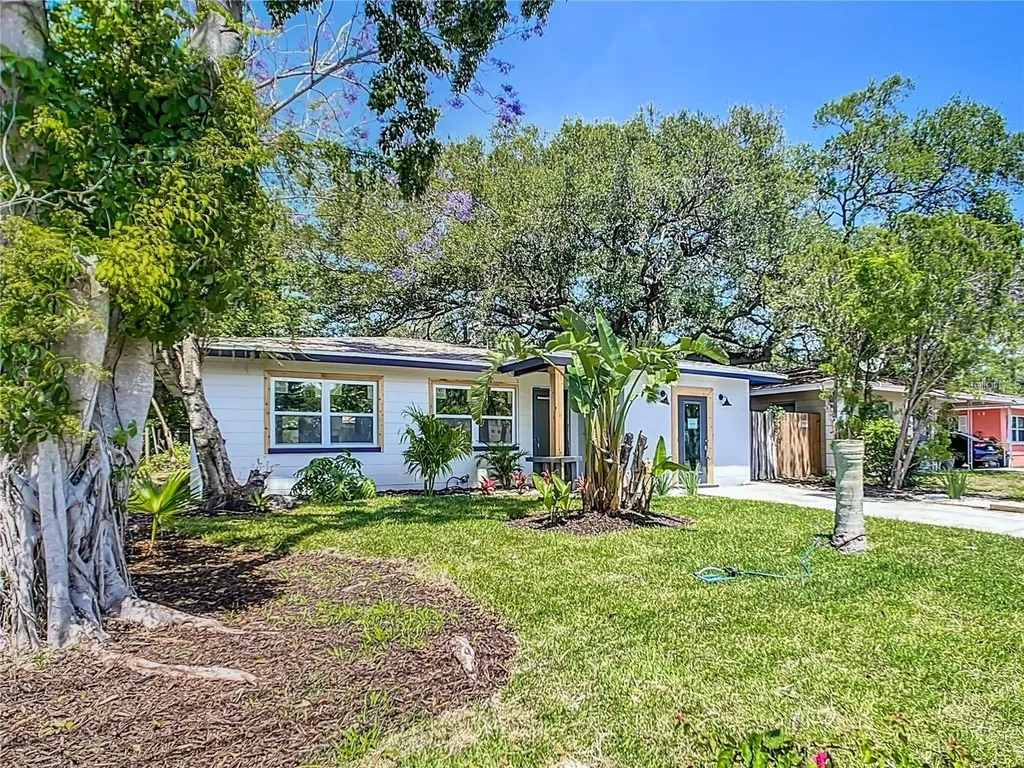 4629 26th Avenue S St Petersburg FL 33711