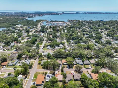 4629 26th Avenue S St Petersburg FL 33711
