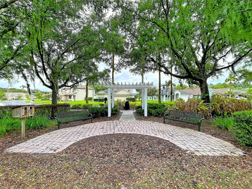 27509 Edenfield Drive Wesley Chapel FL 33544