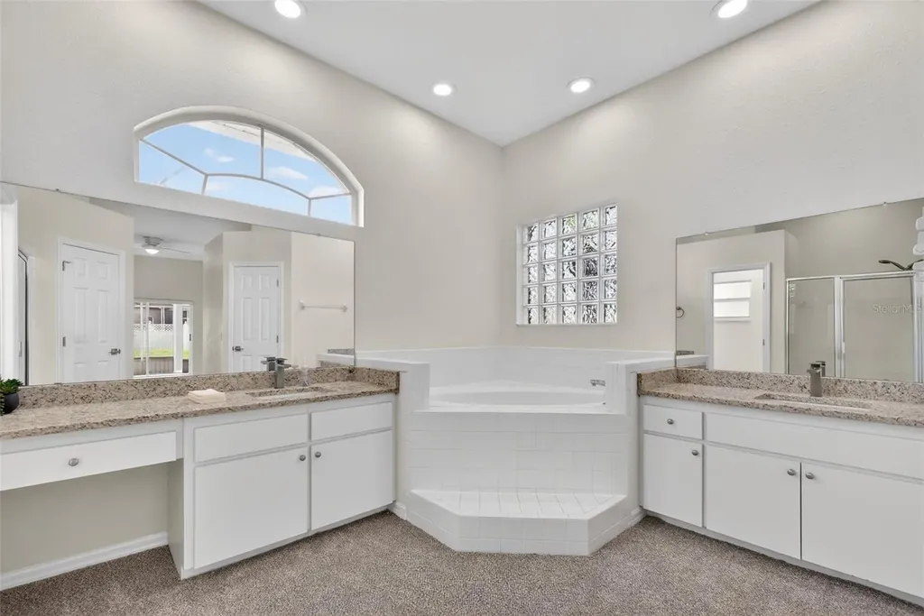 131 Ruby Lake Drive Winter Haven FL 33884