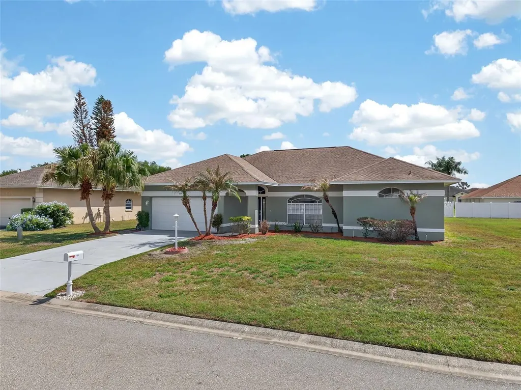 131 Ruby Lake Drive Winter Haven FL 33884