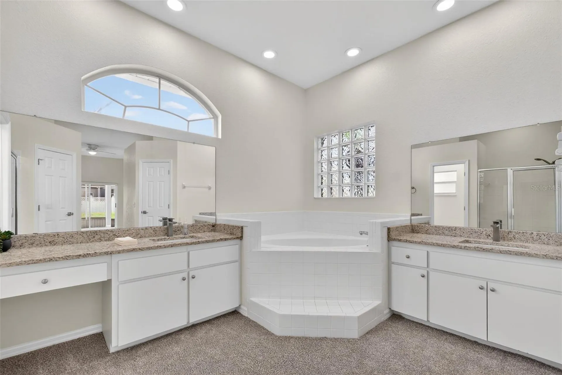 131 Ruby Lake Drive Winter Haven FL 33884