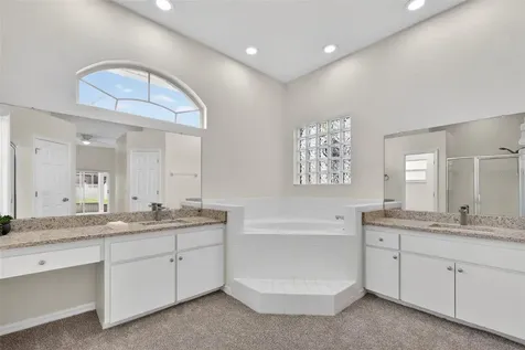 131 Ruby Lake Drive Winter Haven FL 33884