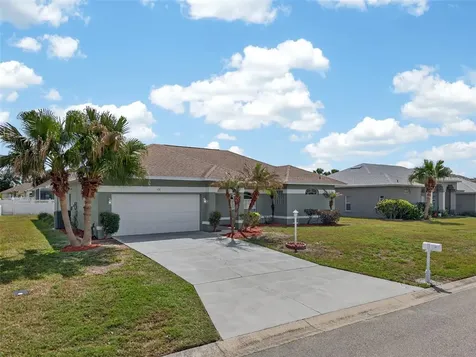 131 Ruby Lake Drive Winter Haven FL 33884