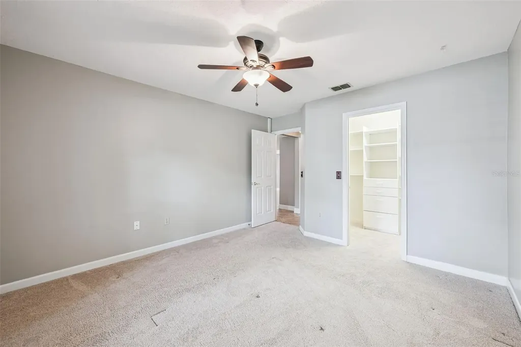 8045 Landgrove Court Orlando FL 32819