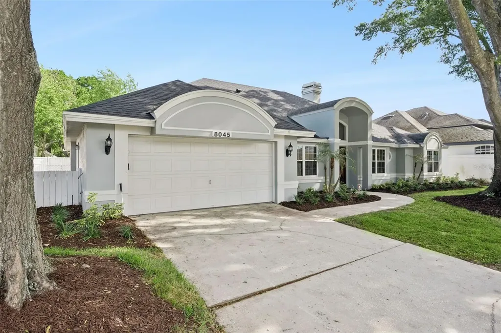 8045 Landgrove Court Orlando FL 32819