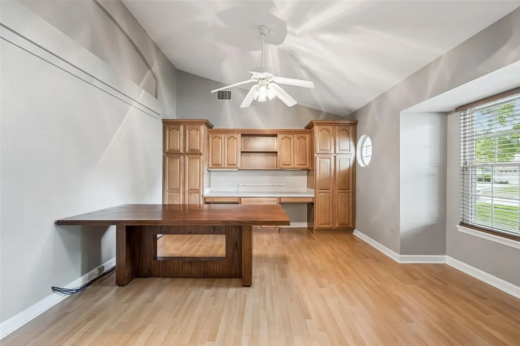 8045 Landgrove Court Orlando FL 32819