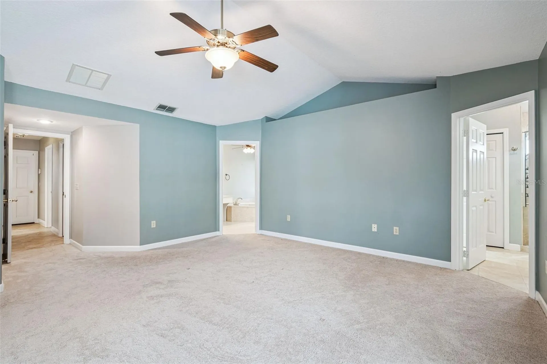 8045 Landgrove Court Orlando FL 32819