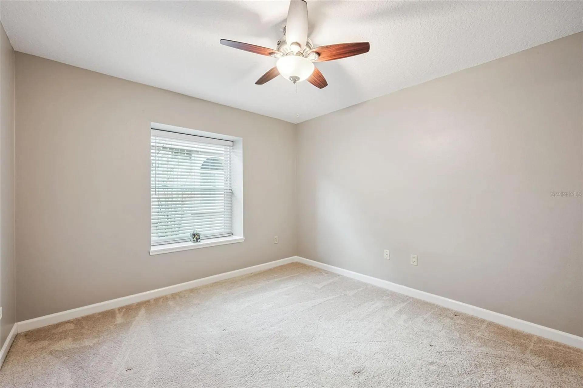 8045 Landgrove Court Orlando FL 32819