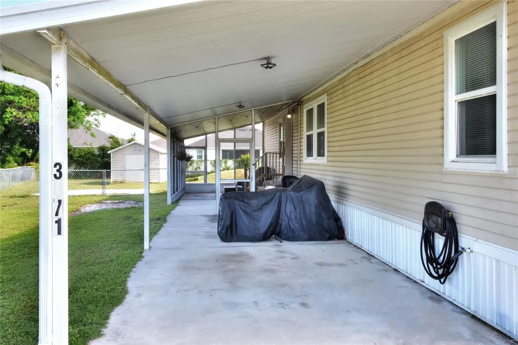 3071 Keuka Loop Lakeland FL 33810