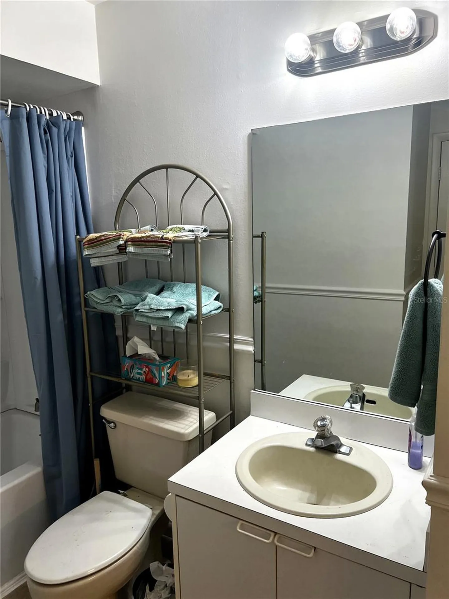 4400 White Pine Avenue Orlando FL 32811