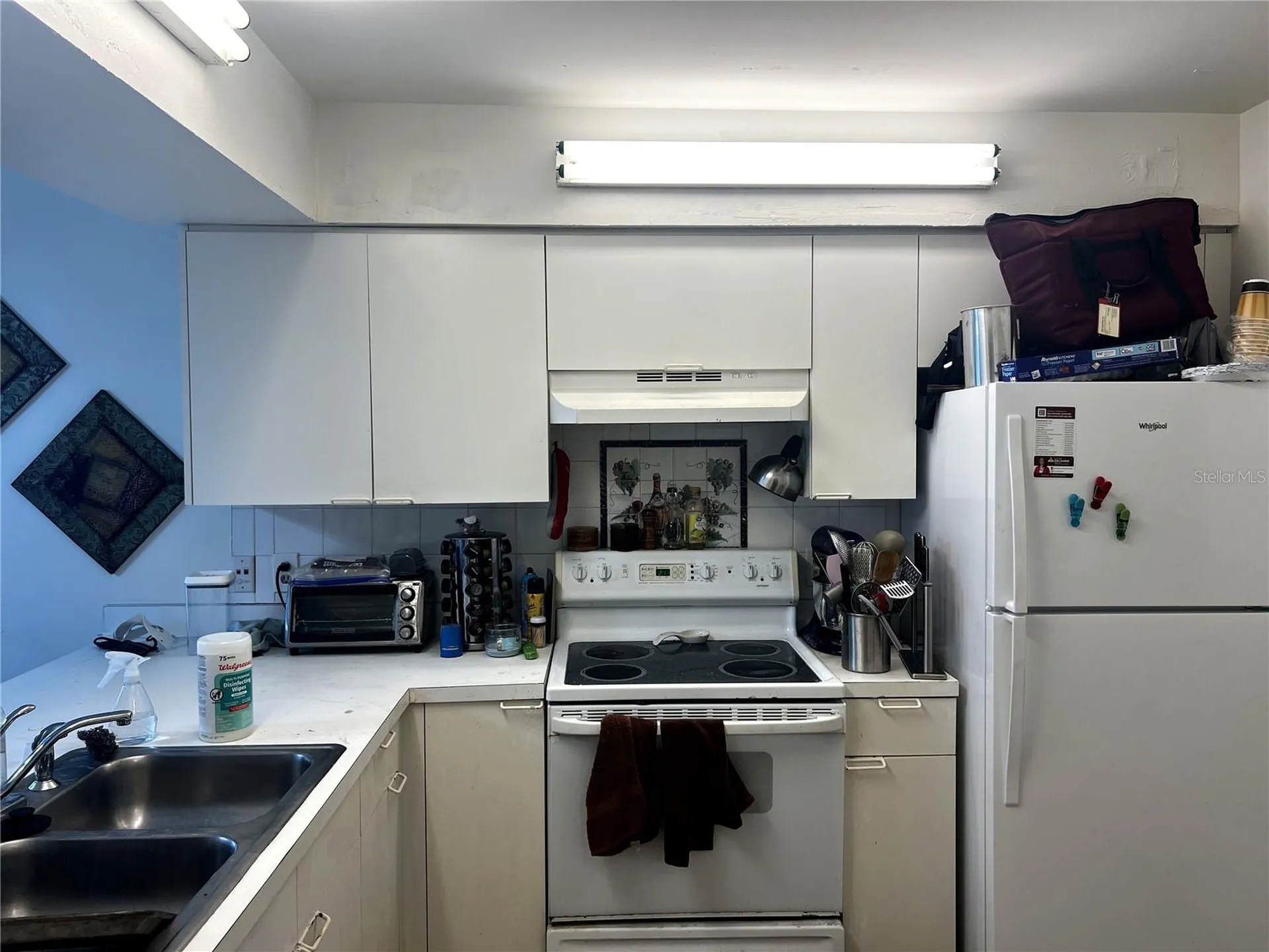 4400 White Pine Avenue Orlando FL 32811
