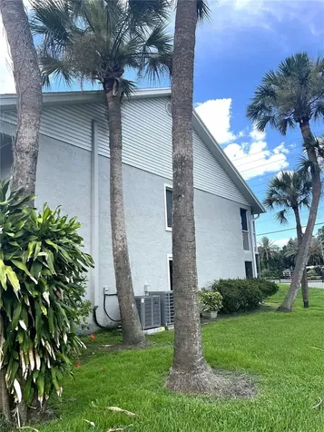 4400 White Pine Avenue Orlando FL 32811