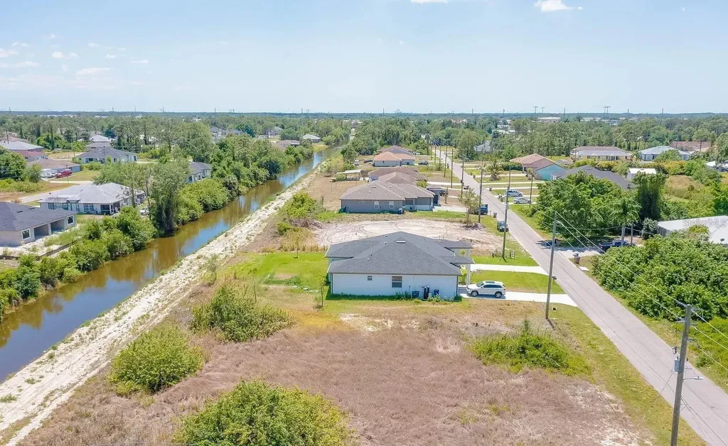 2405/2407 Ansel Avenue S Lehigh Acres FL 33973