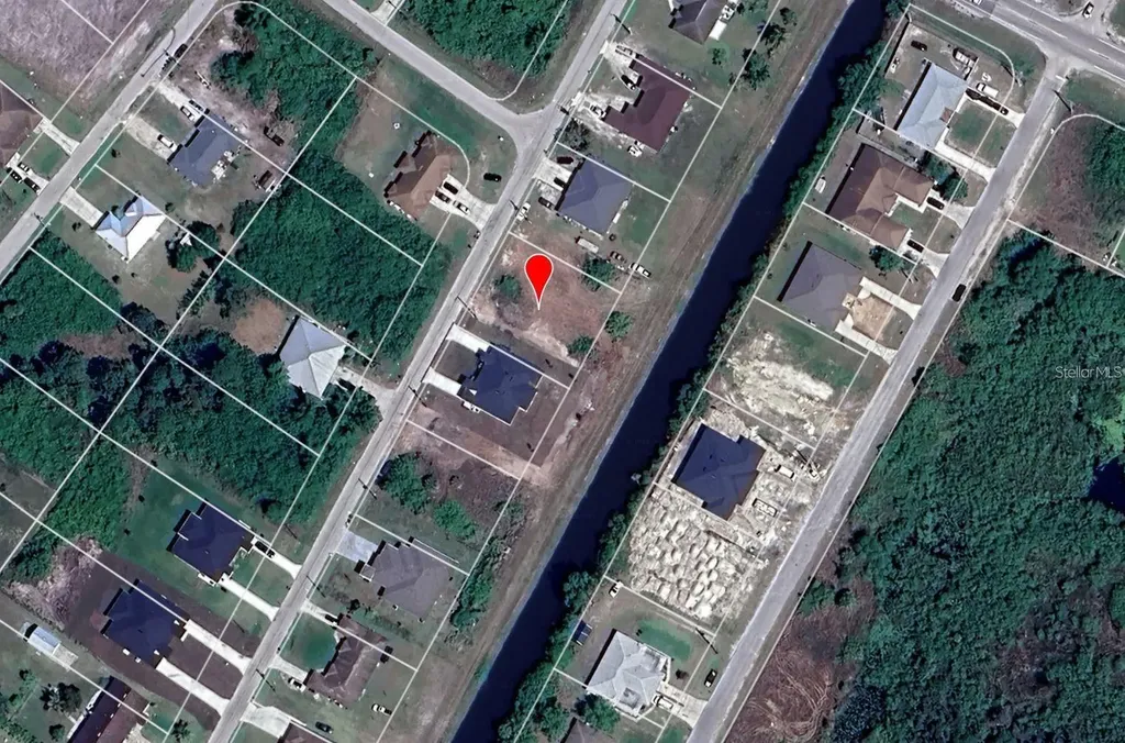 2405/2407 Ansel Avenue S Lehigh Acres FL 33973