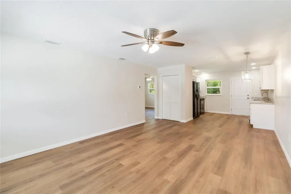217 Montana Avenue St Cloud FL 34769