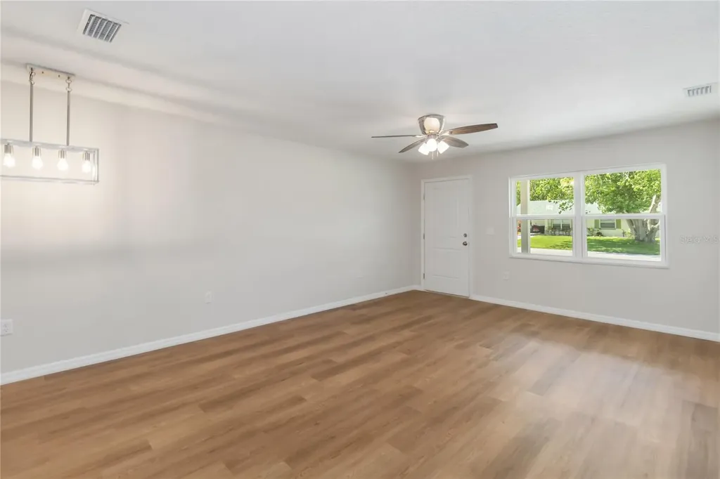 217 Montana Avenue St Cloud FL 34769