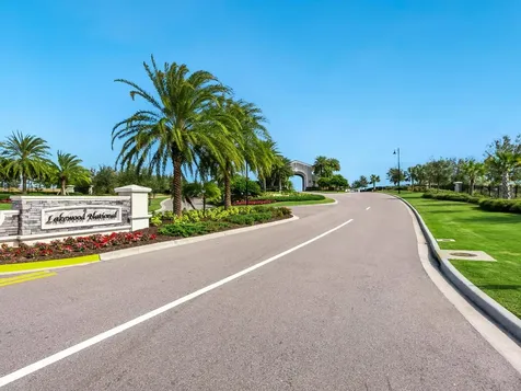 18008 Gawthrop Drive Bradenton FL 34211