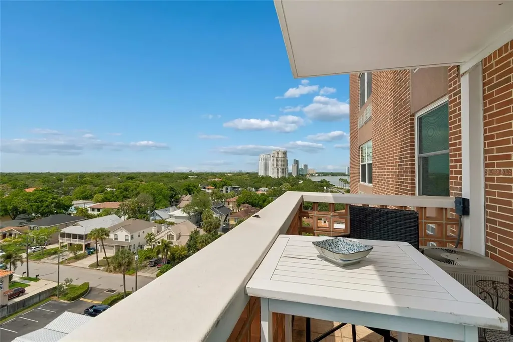 4015 Bayshore Boulevard Tampa FL 33611