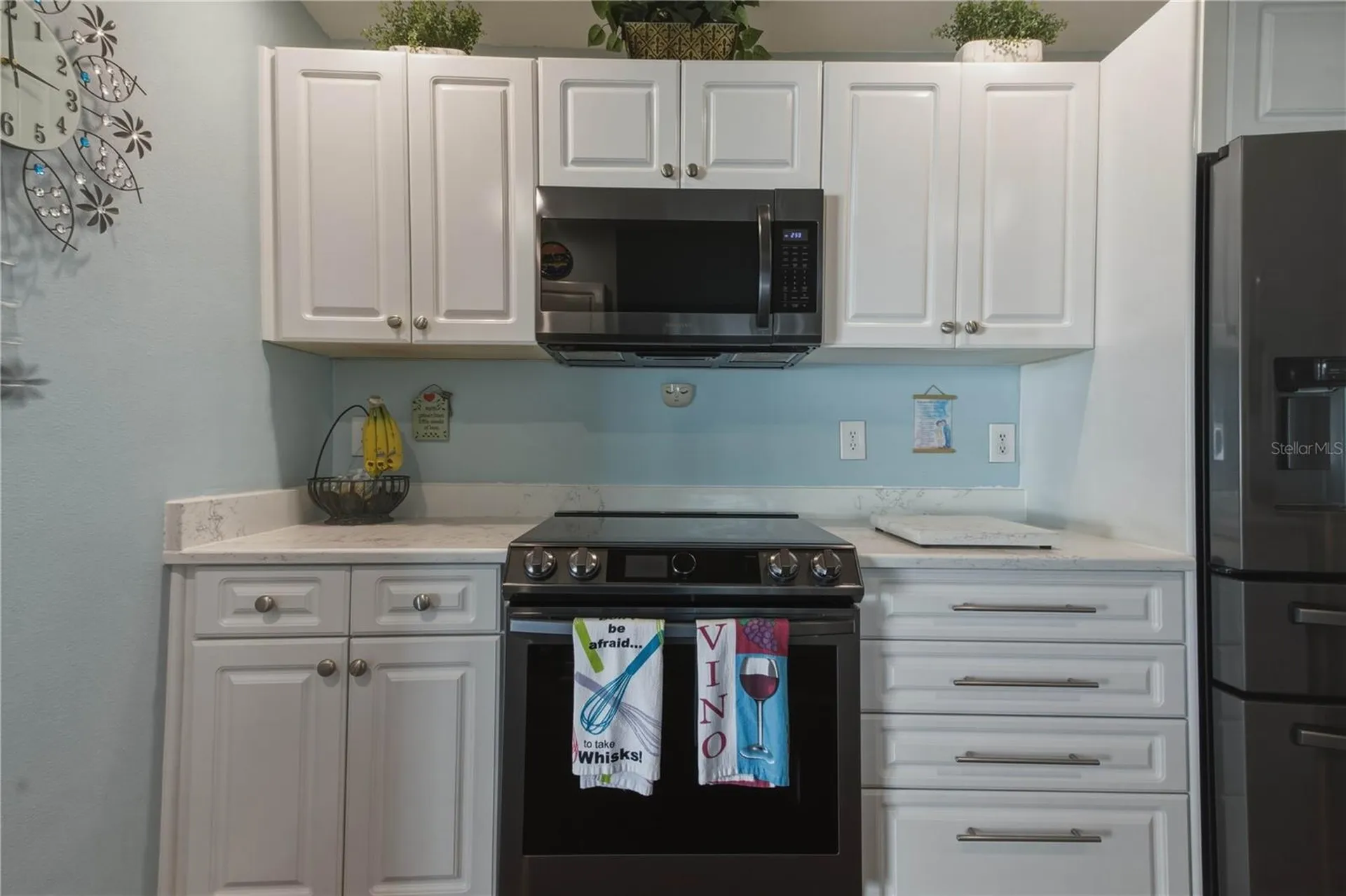 2990 Meadow Oak Drive N Clearwater FL 33761