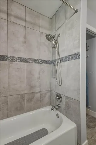 2990 Meadow Oak Drive N Clearwater FL 33761