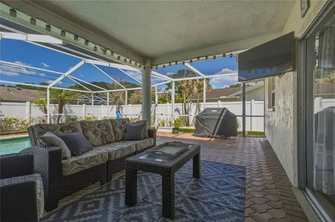 2990 Meadow Oak Drive N Clearwater FL 33761