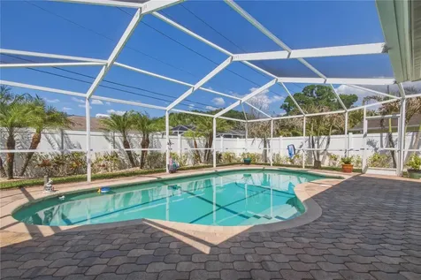 2990 Meadow Oak Drive N Clearwater FL 33761