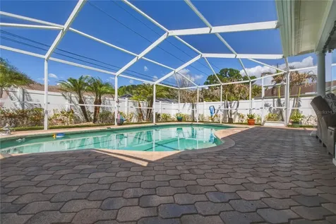 2990 Meadow Oak Drive N Clearwater FL 33761