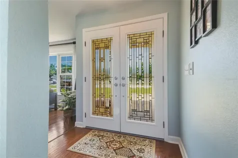 2990 Meadow Oak Drive N Clearwater FL 33761