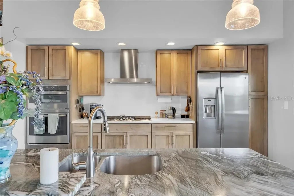 8813 S Lagoon Street Tampa FL 33615